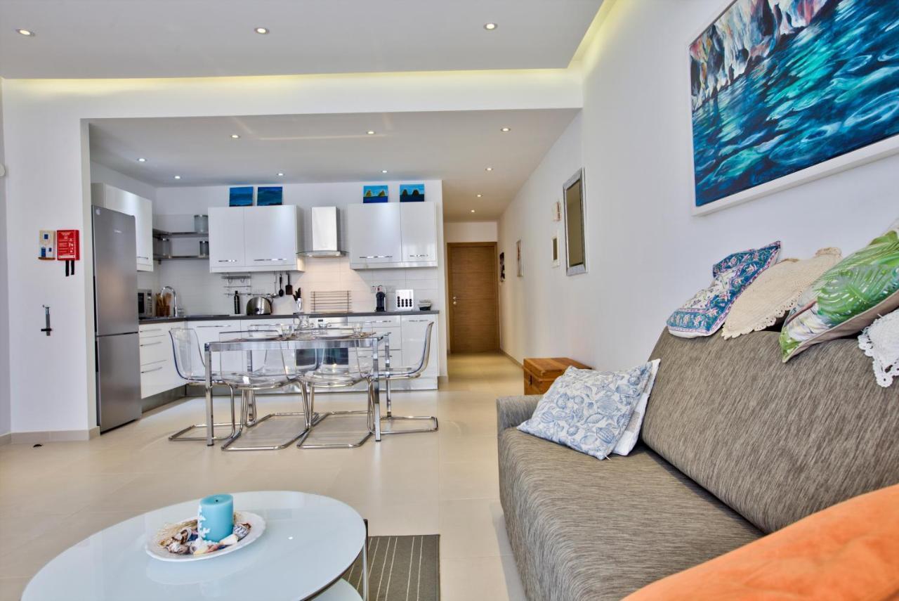 Bright And Central 2 Bedroom Apartment In Сліма Екстер'єр фото