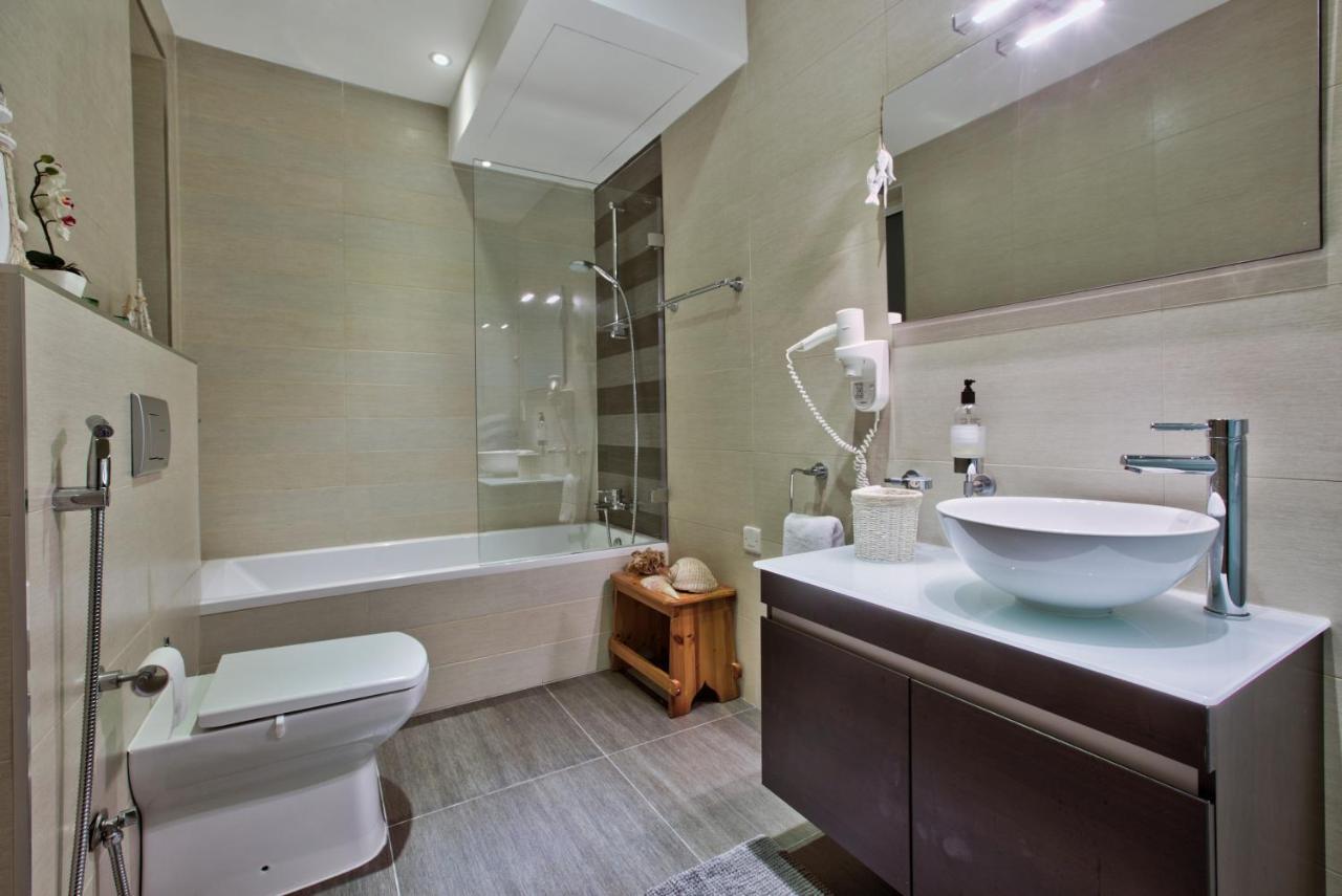 Bright And Central 2 Bedroom Apartment In Сліма Екстер'єр фото