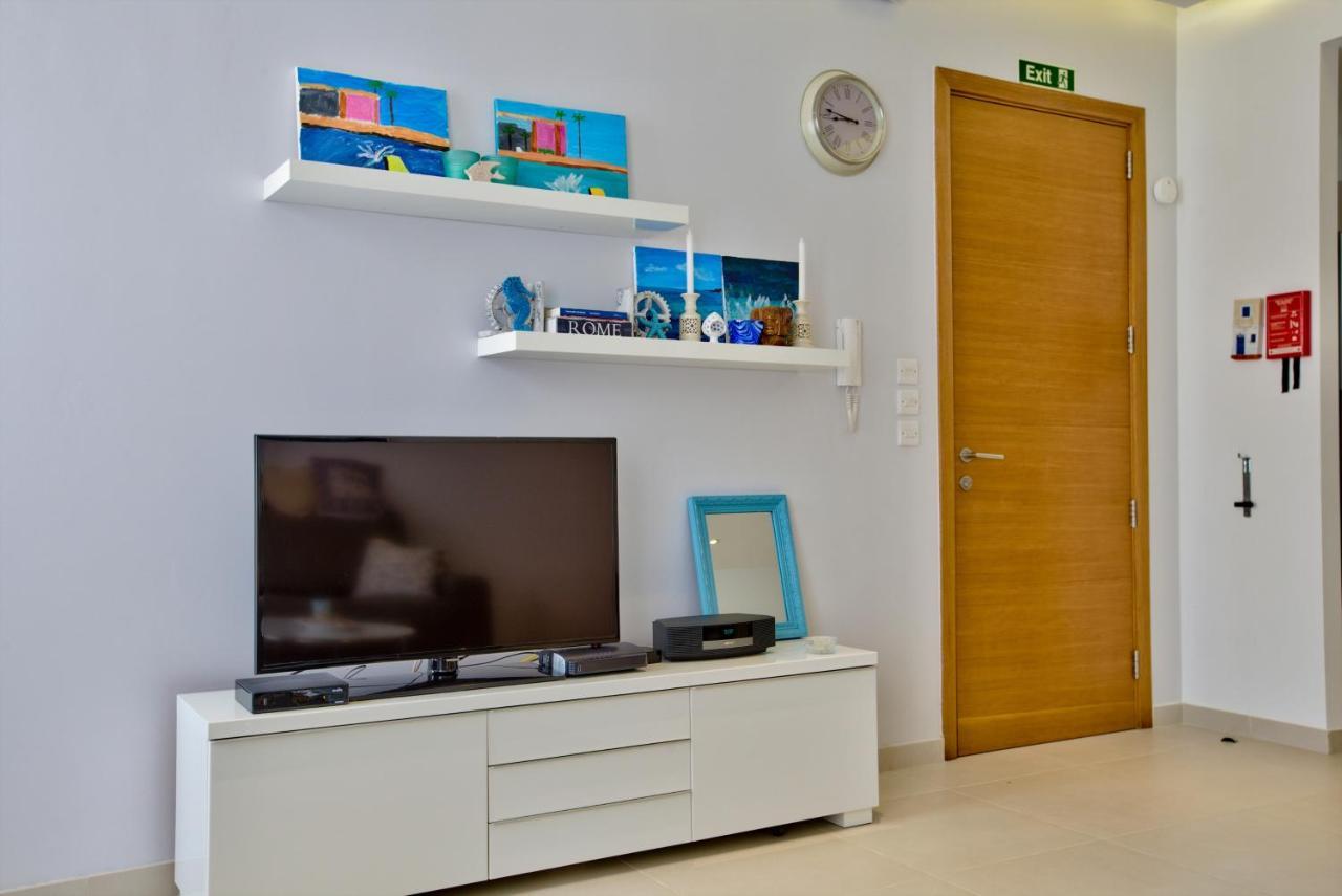 Bright And Central 2 Bedroom Apartment In Сліма Екстер'єр фото